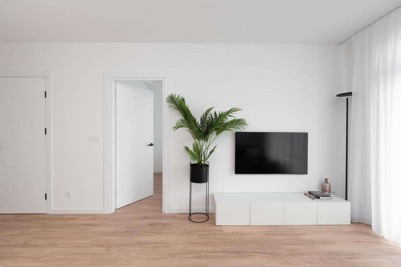 Brand New And Modern 1Bdr Apartment VNO Kültér fotó